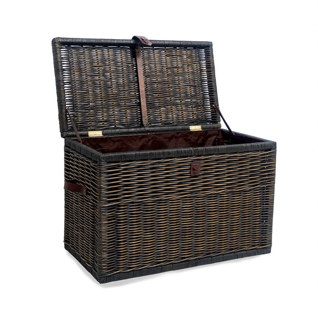 Wicker Storage Trunk