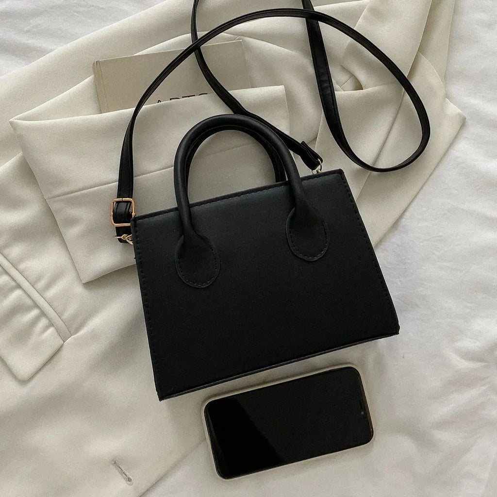 Refined Structured Soft Card Wallet