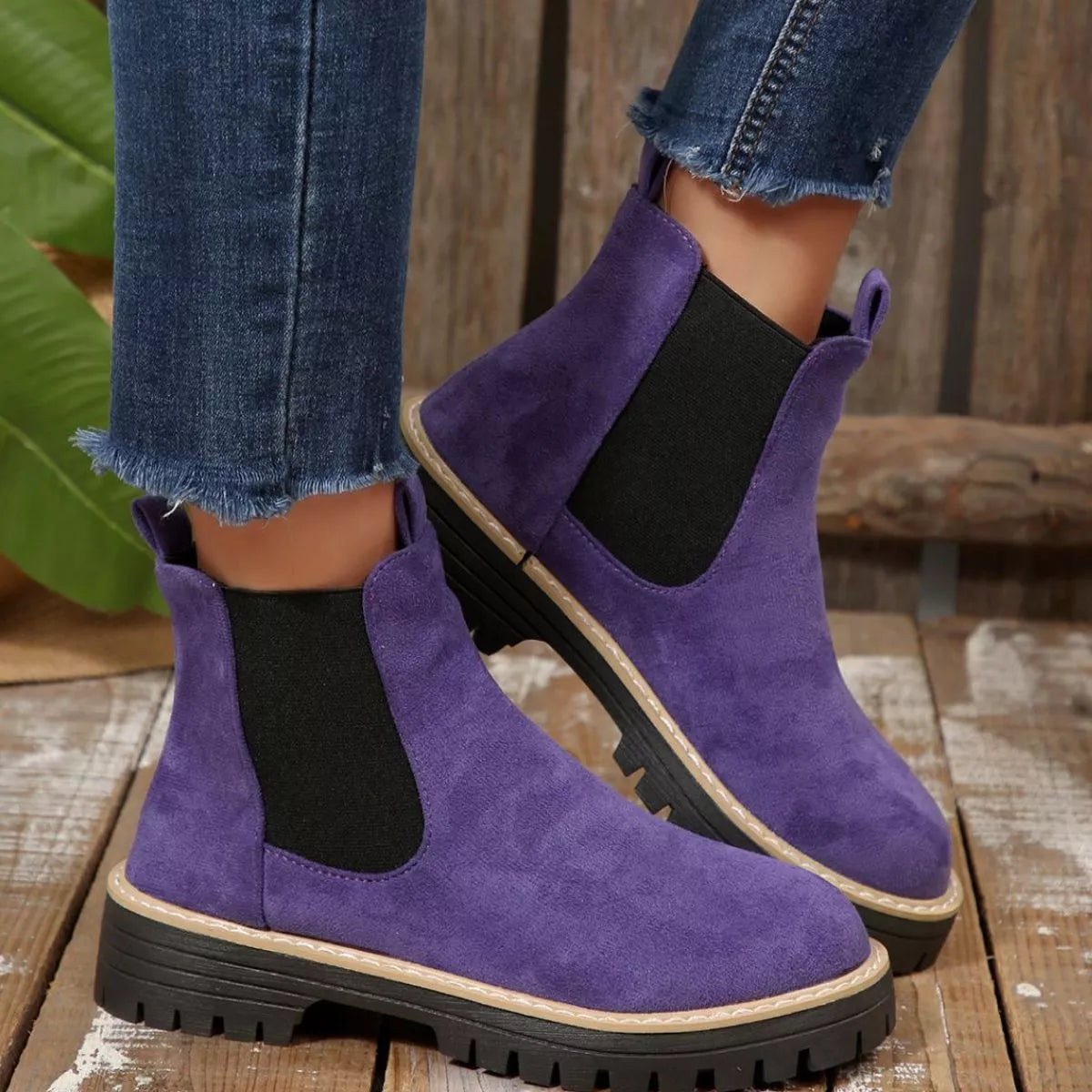 Minimal Casual Riding Boots