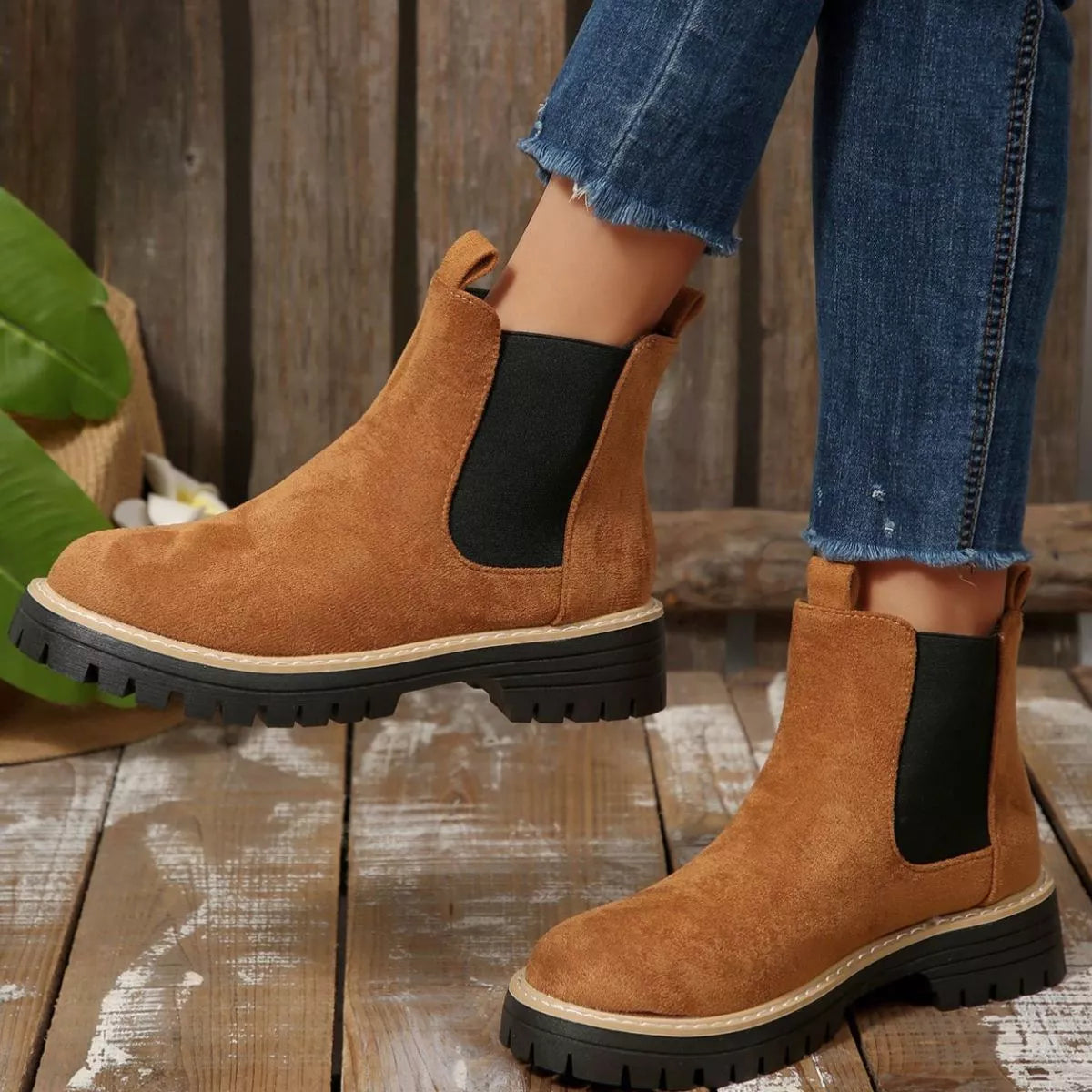 Minimal Casual Riding Boots