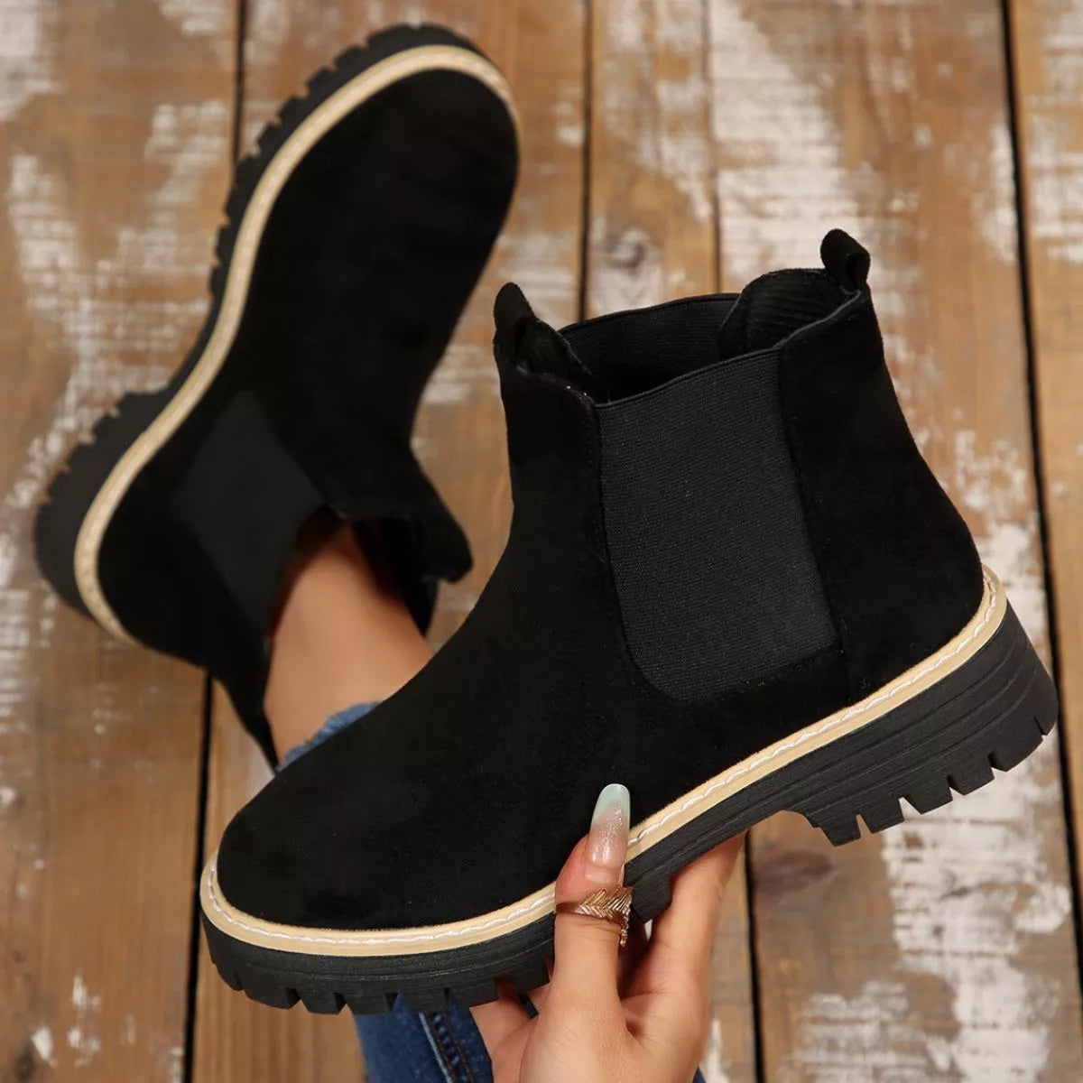 Minimal Casual Riding Boots