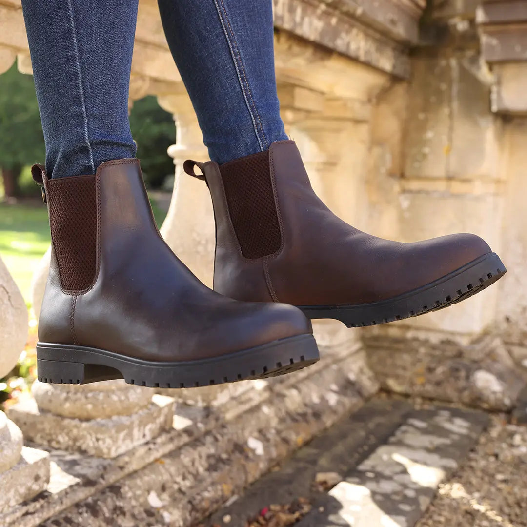 Everyday Weather-Ready Leather Riding Boots