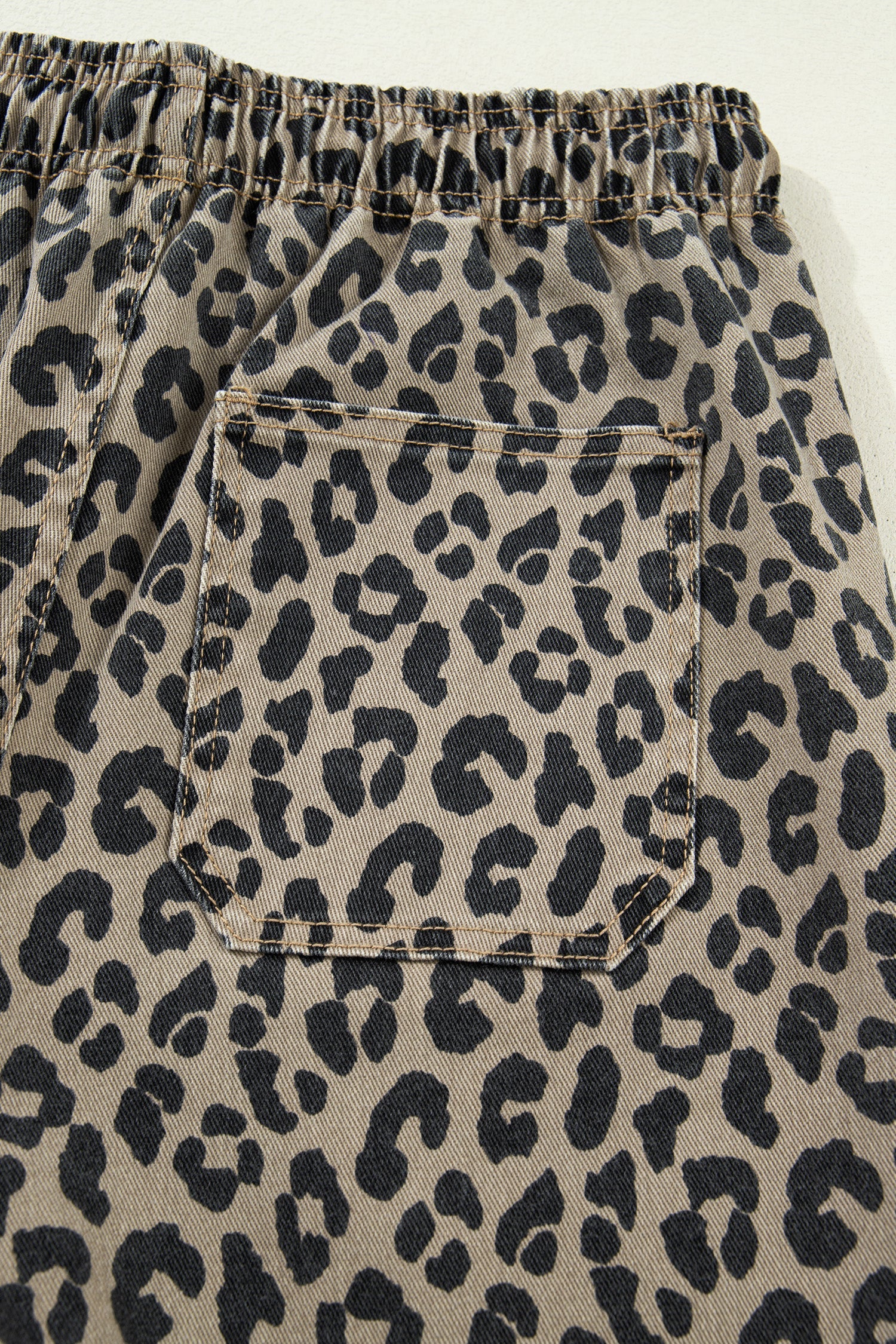 Loose Drawstring Elastic Waist Leopard Print Jeans