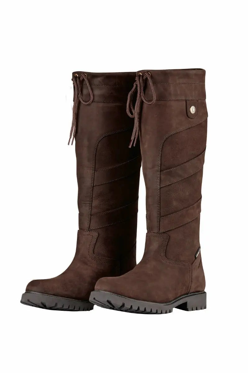 Refined Weather-Ready Leather Riding Boots