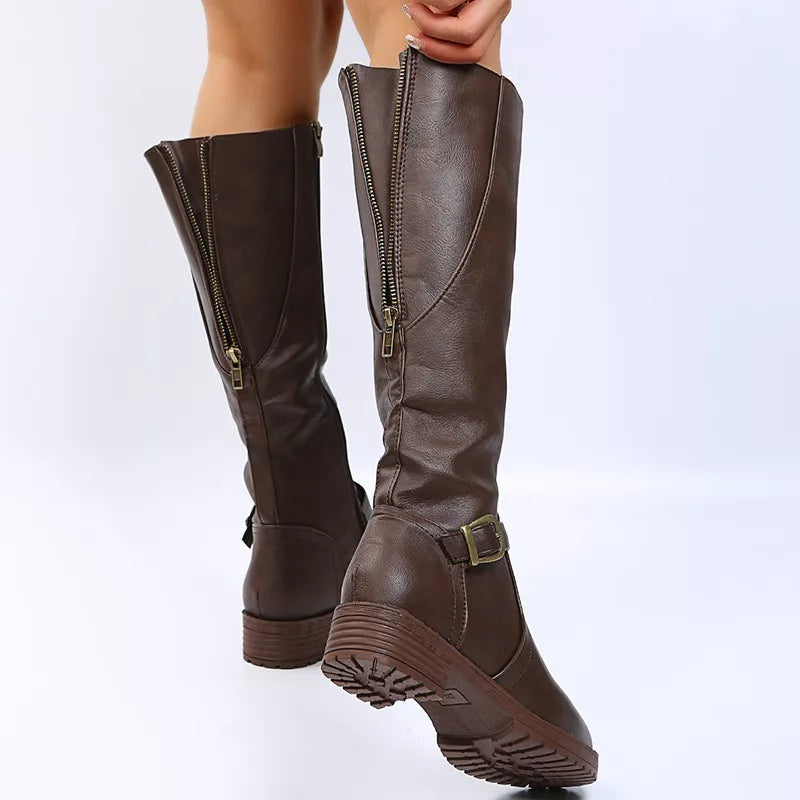 Relaxed Compact Riding Boots