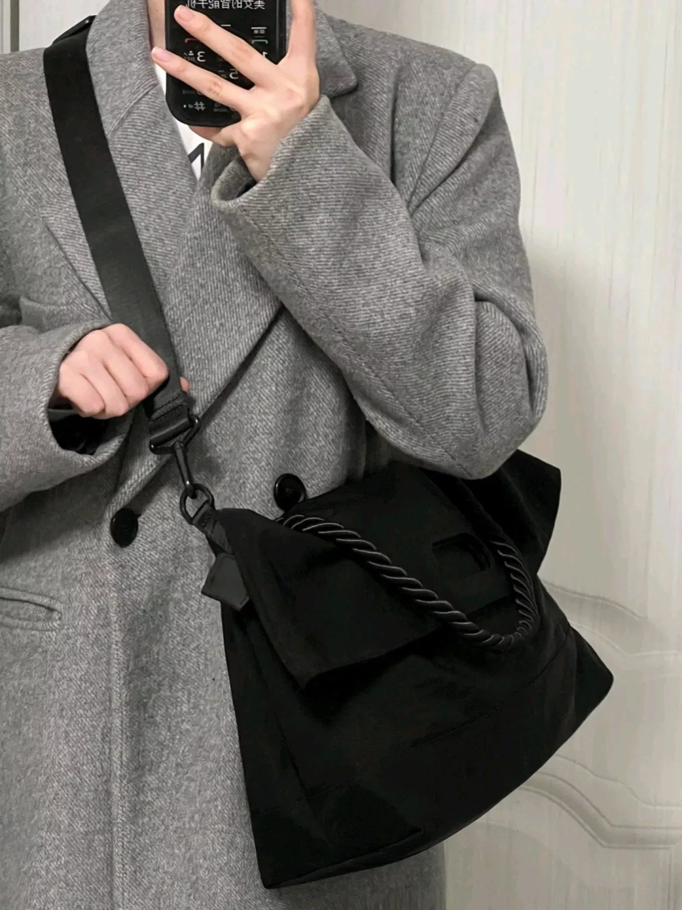 Modern Adjustable Strap Crossbody Bag