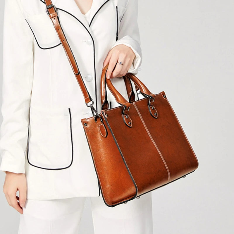 Refined Structured Card Wallet