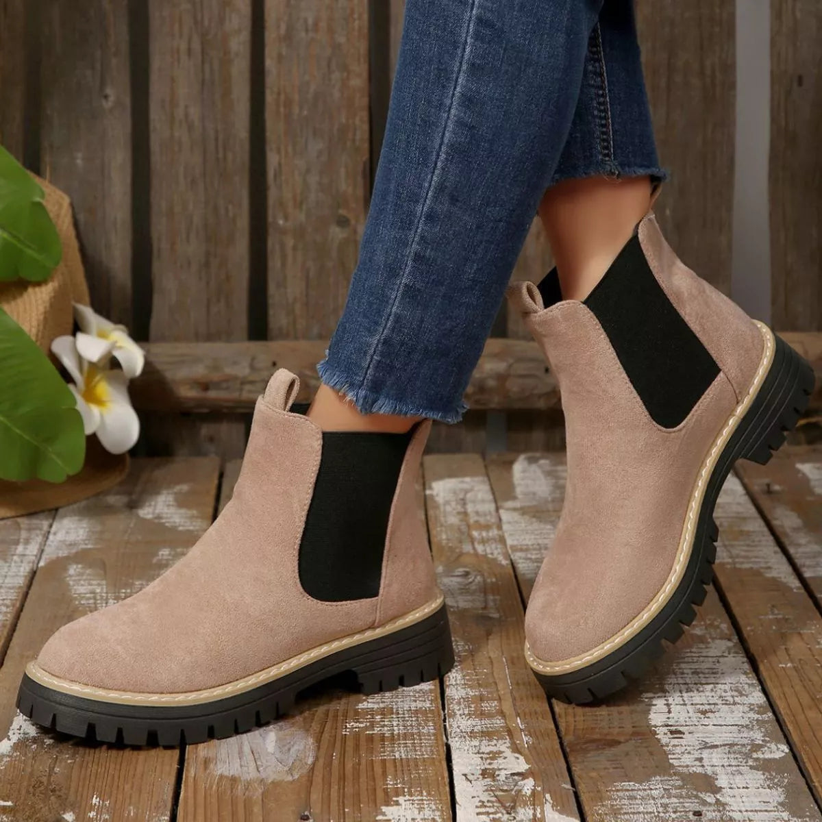 Minimal Casual Riding Boots