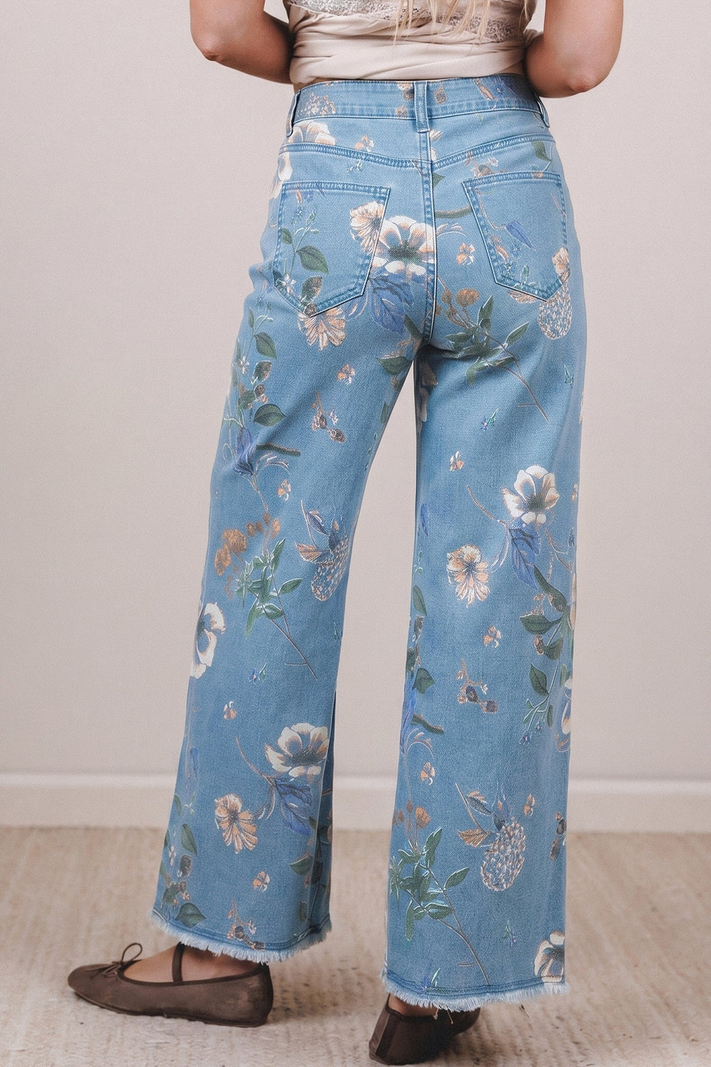 Frayed Floral Print Retro Hem Shift Jeans