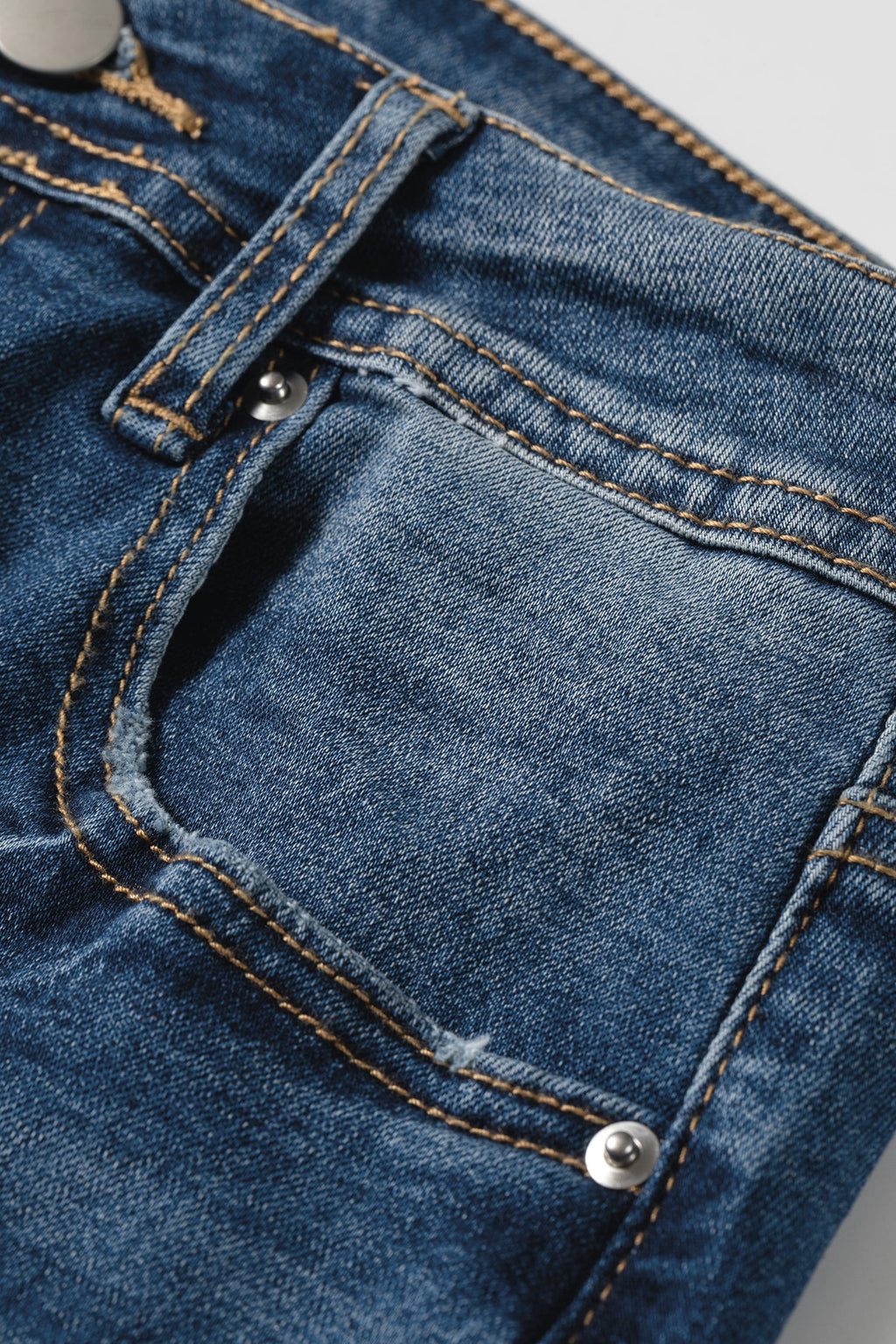 Straight Leg  Full Length Jeans