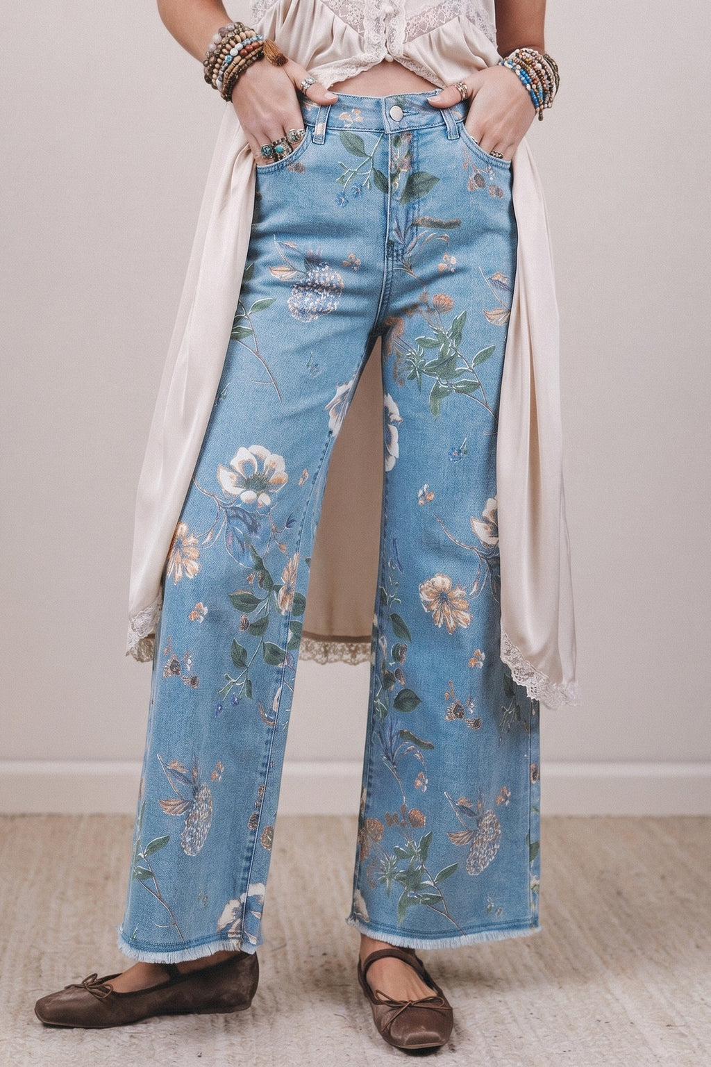 Frayed Floral Print Retro Hem Shift Jeans