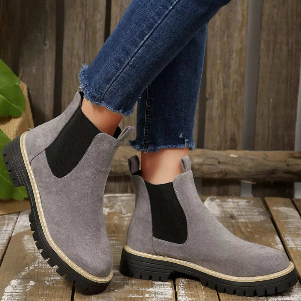 Minimal Casual Riding Boots