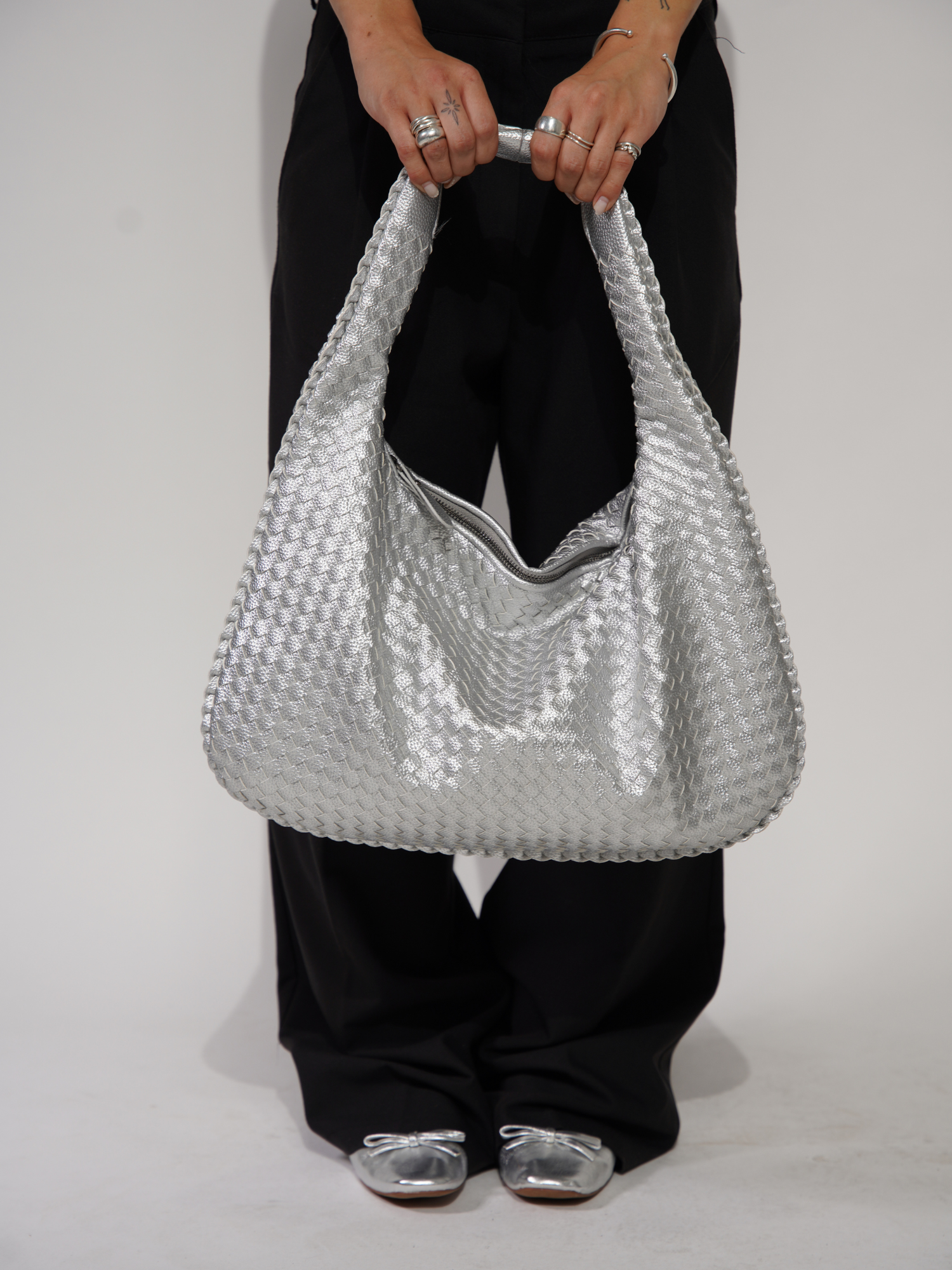 Chain Promenade Shoulder Bag