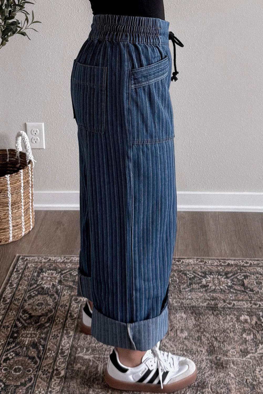 Loose Drawstring Pocketed Stripe Contrasted Jeans