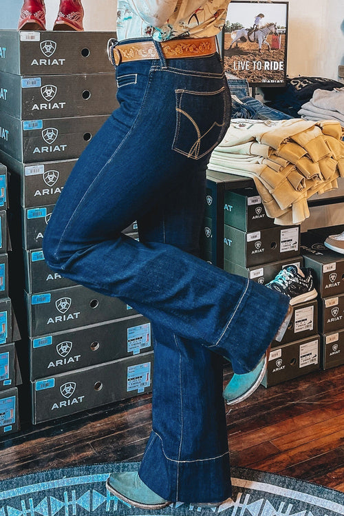 Center Seam Deep Straight Jeans