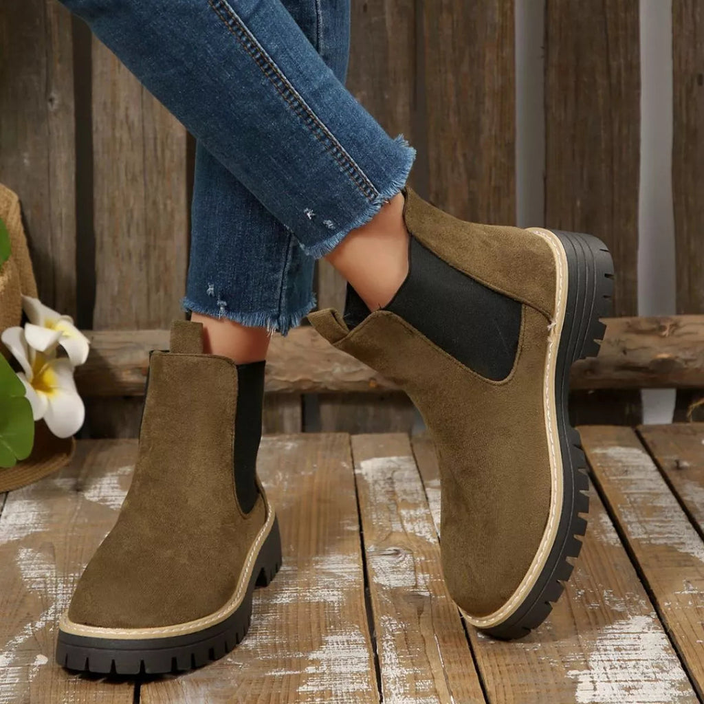 Minimal Casual Riding Boots