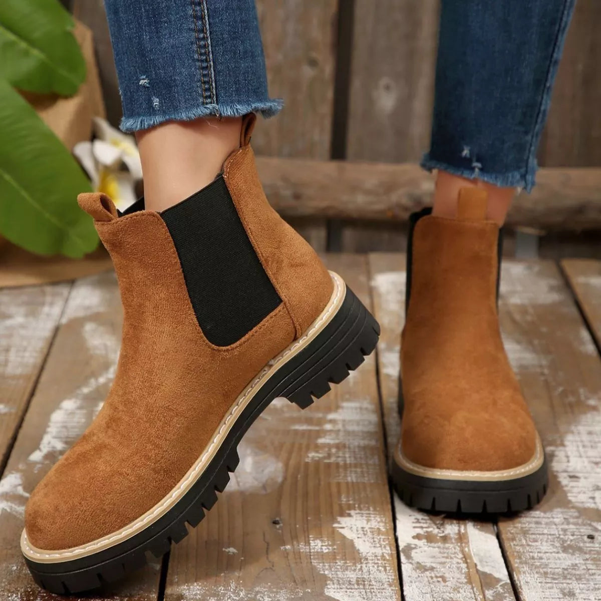Minimal Casual Riding Boots
