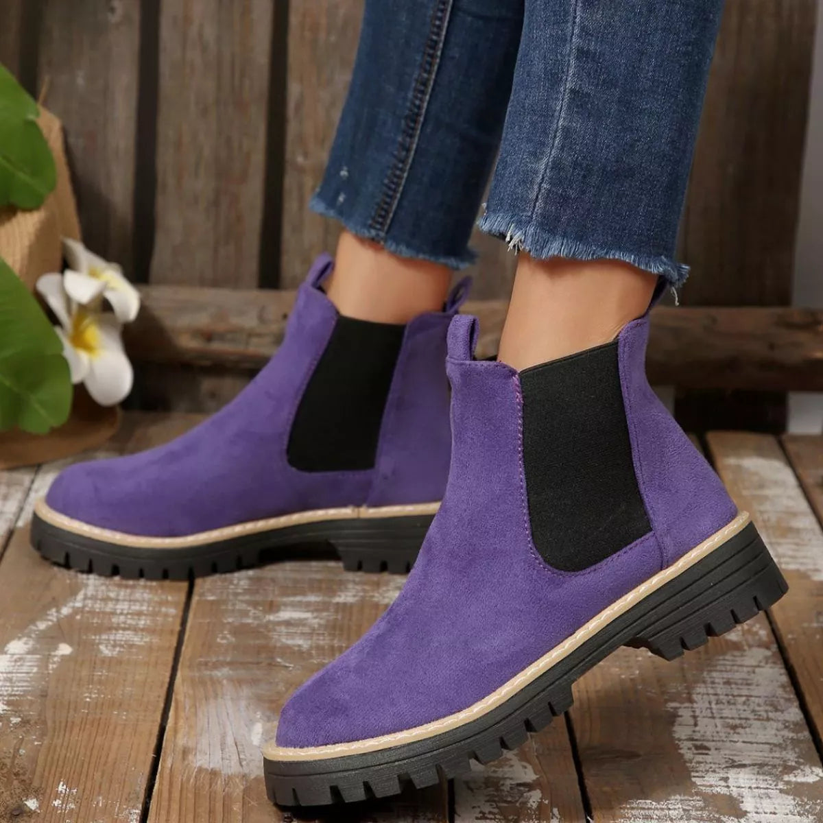 Minimal Casual Riding Boots