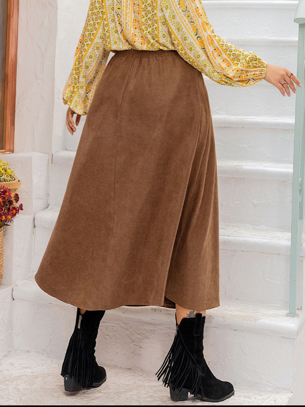 Size Embroidered Pocketed High Skirt