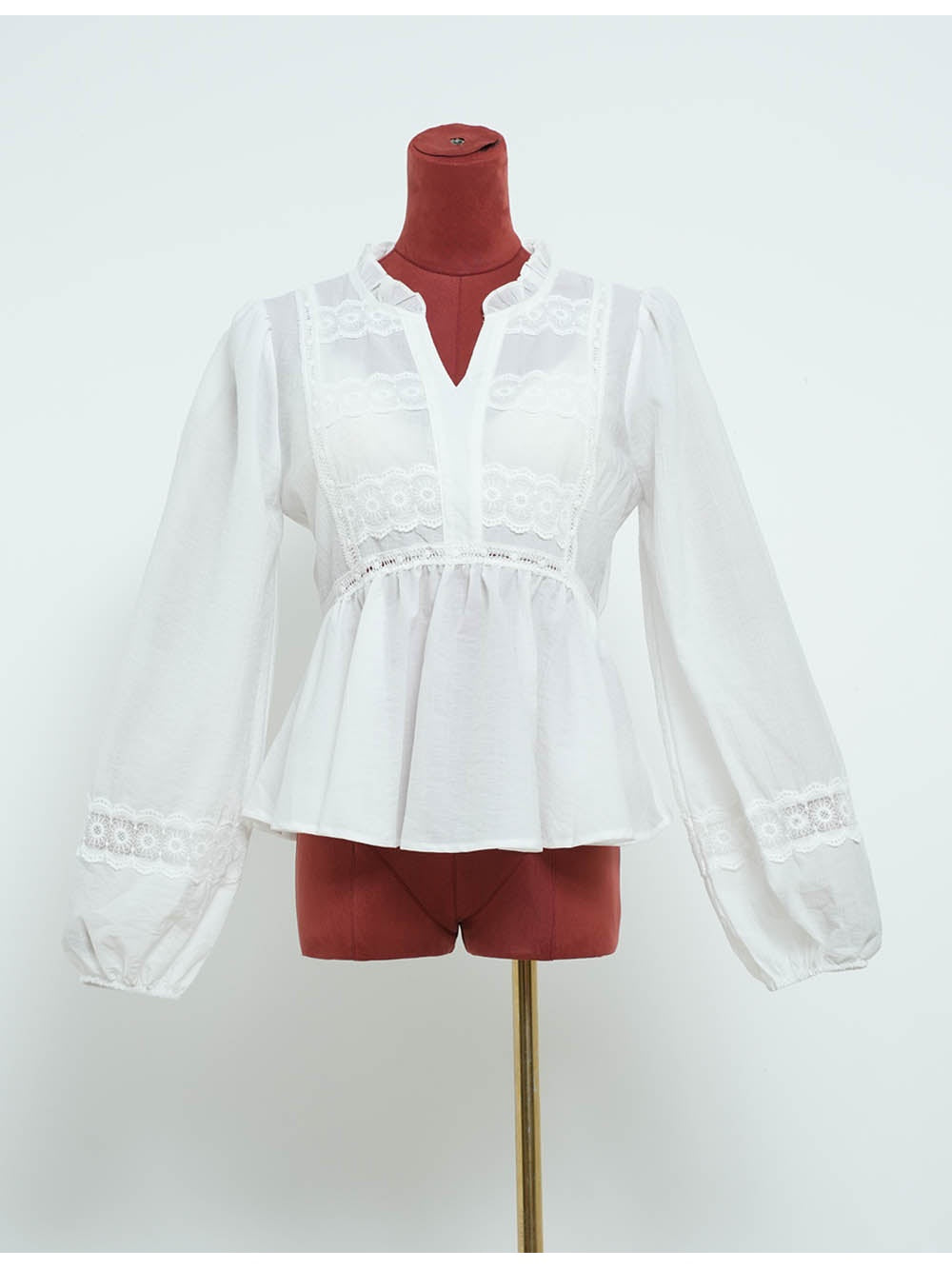 Lace Embroidery Panel Ruffle V Neck Long Sleeve Blouse