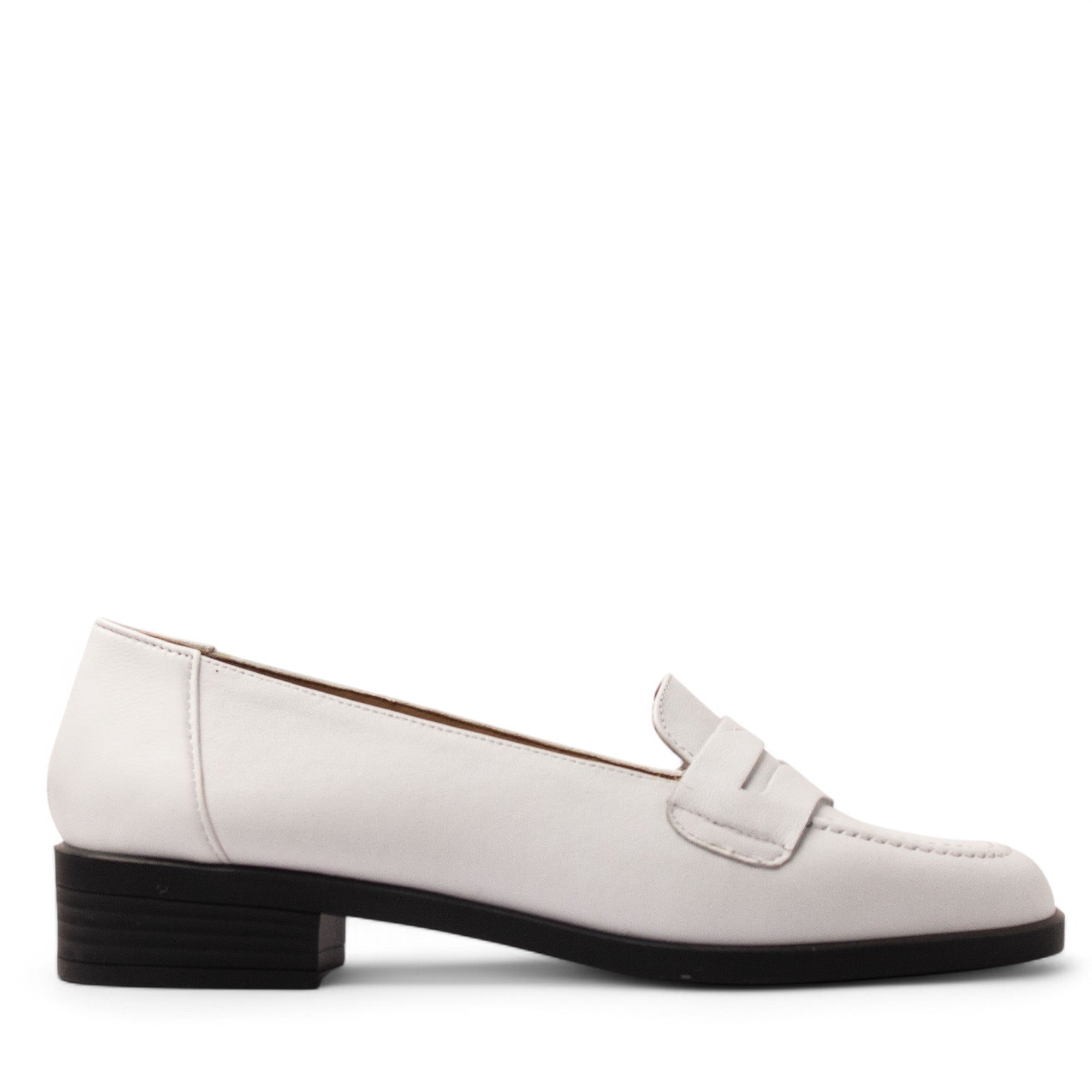 Effortless Weekend Leather Shoes