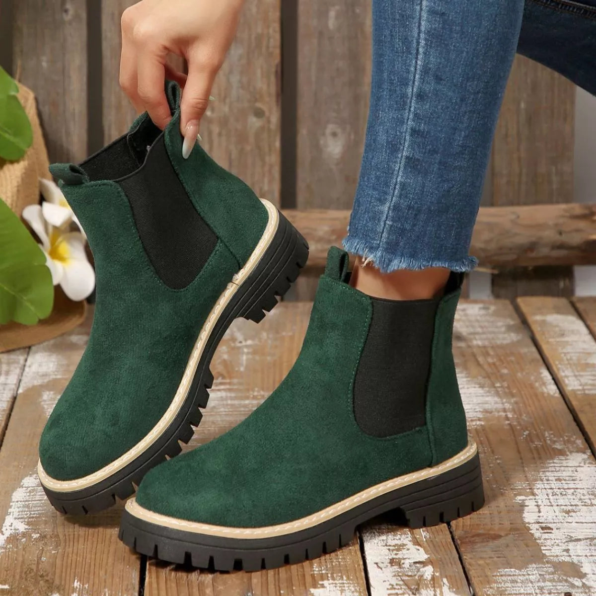 Minimal Casual Riding Boots