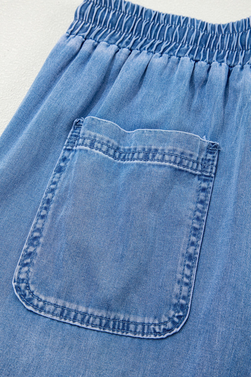 Loose Drawstring Elastic Waist Pocketed Jeans