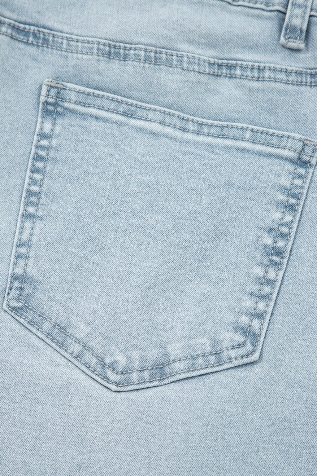 Everyday Frayed Cropped Straight Jeans