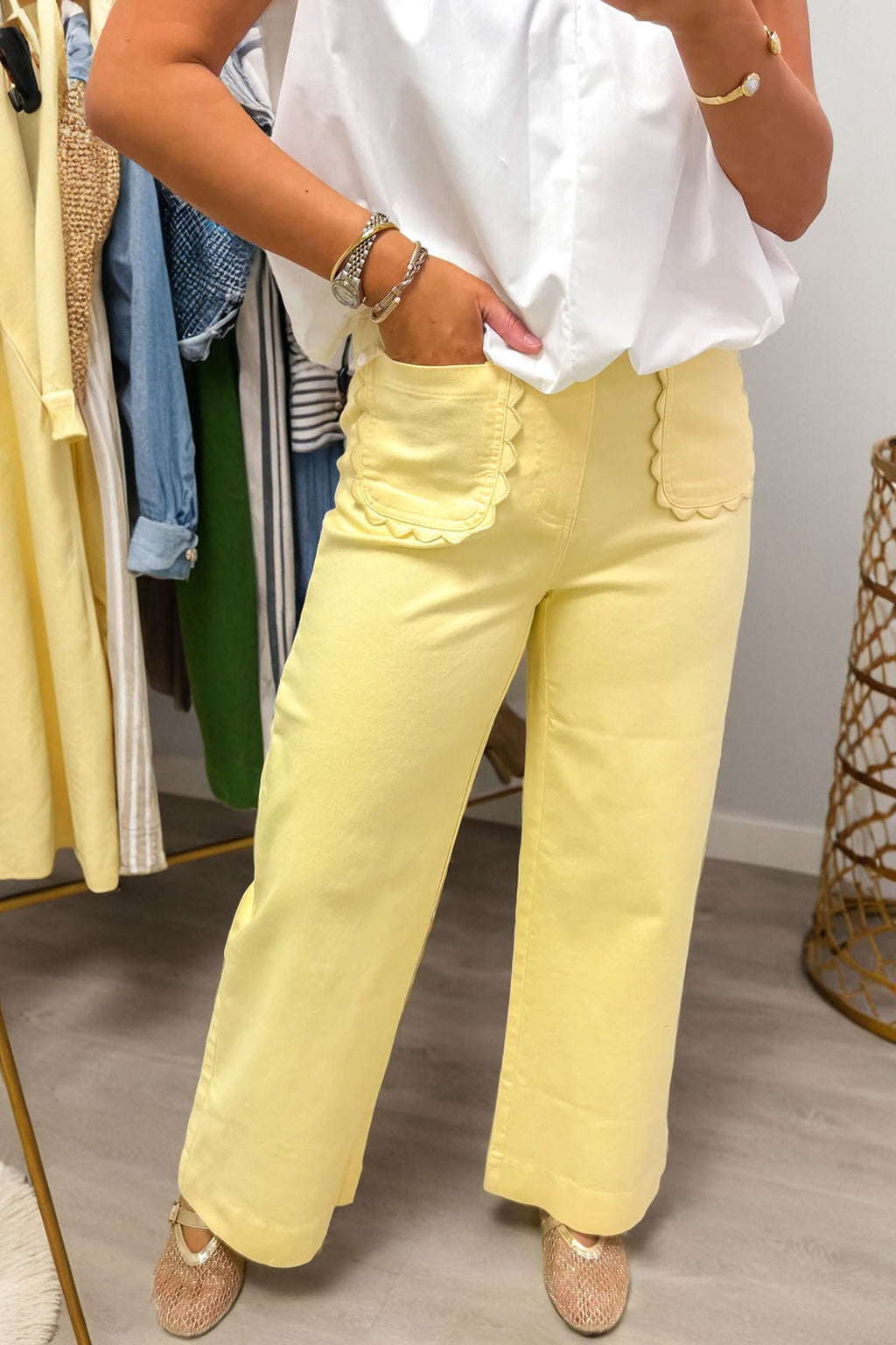 Patch Pocket Solid Scalloped Shift Jeans