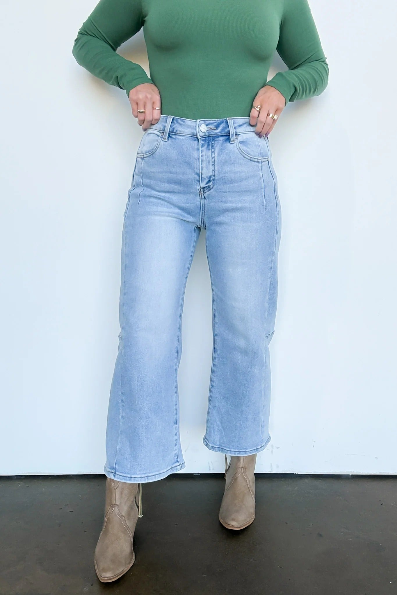 Crop Wide Leg Seam Detail Jeans