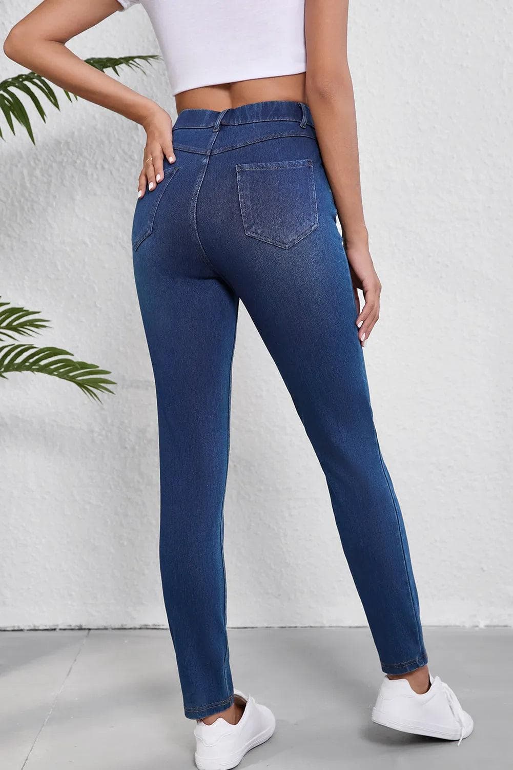 Straight Leg Ashleigh Multiple Pockets Stretchy Jeans