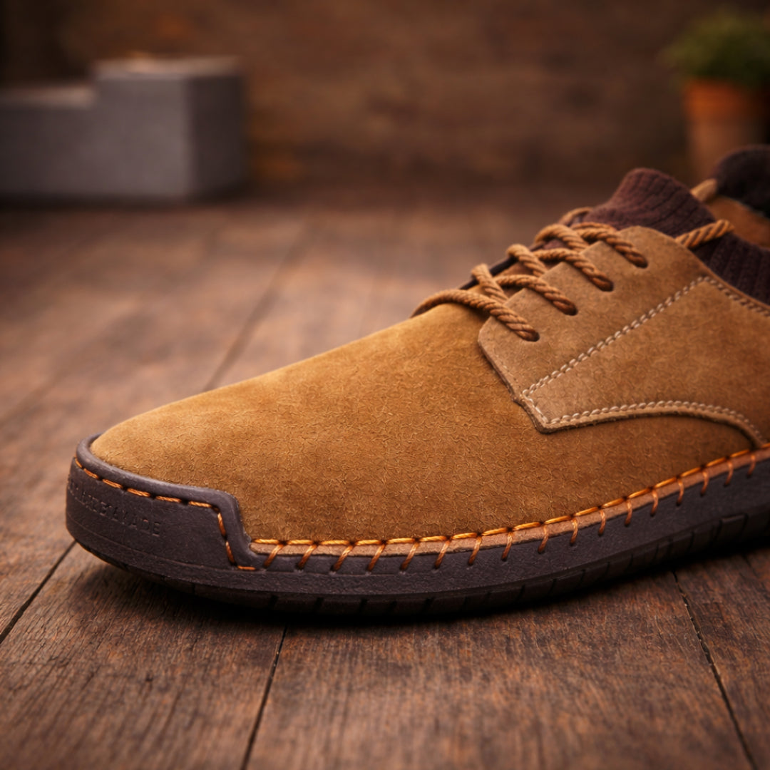 Suede Easy On Sneakers