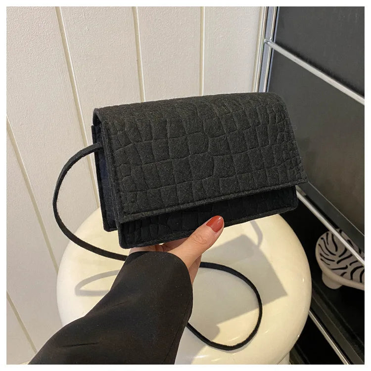 Modern Structured Soft Card Wallet
