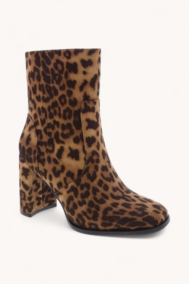Simple Modern Boots