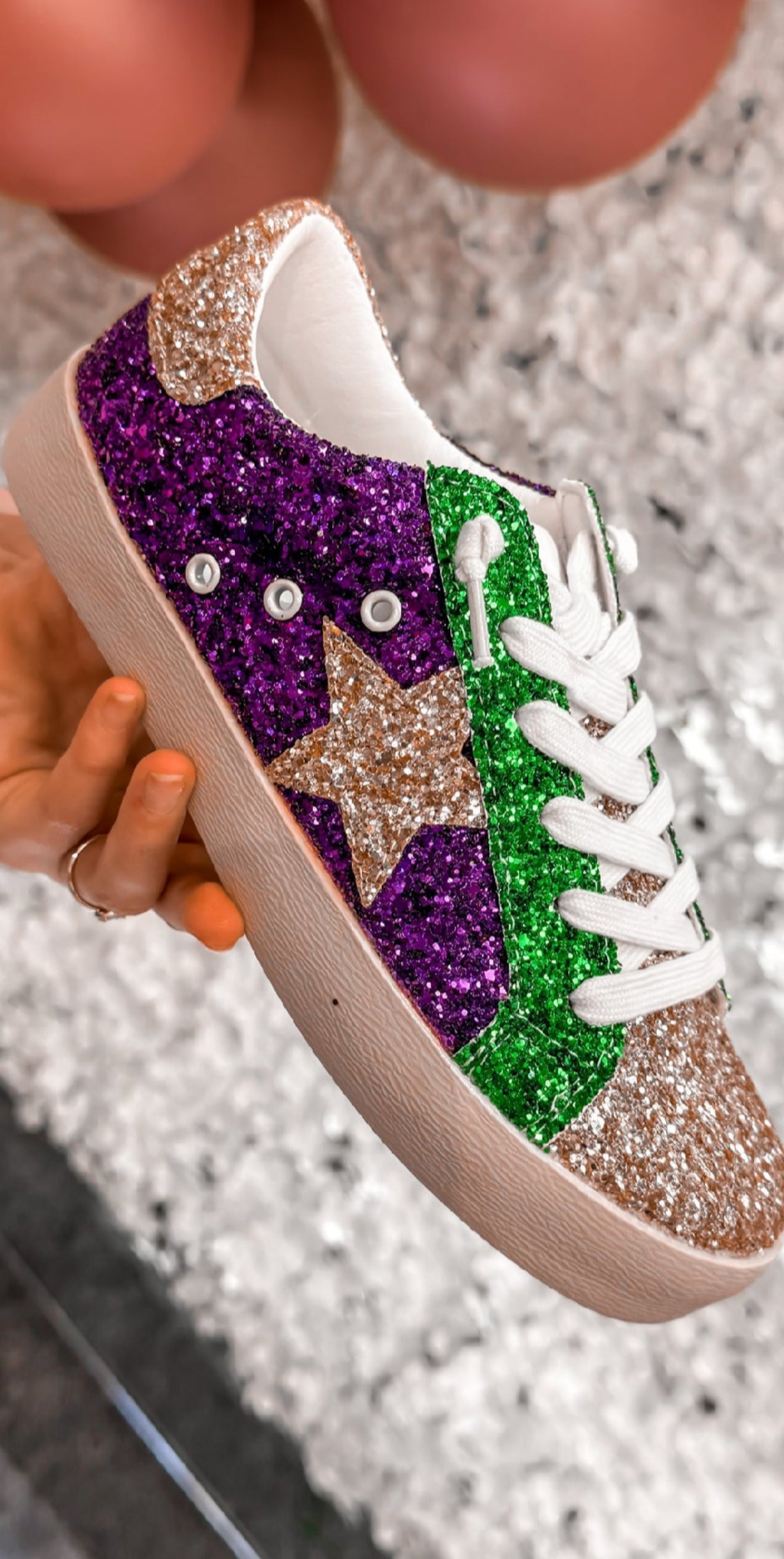 Travel Easy Sneakers