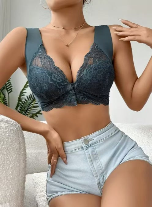 Plus-Size Wire-Free Lace Bralette