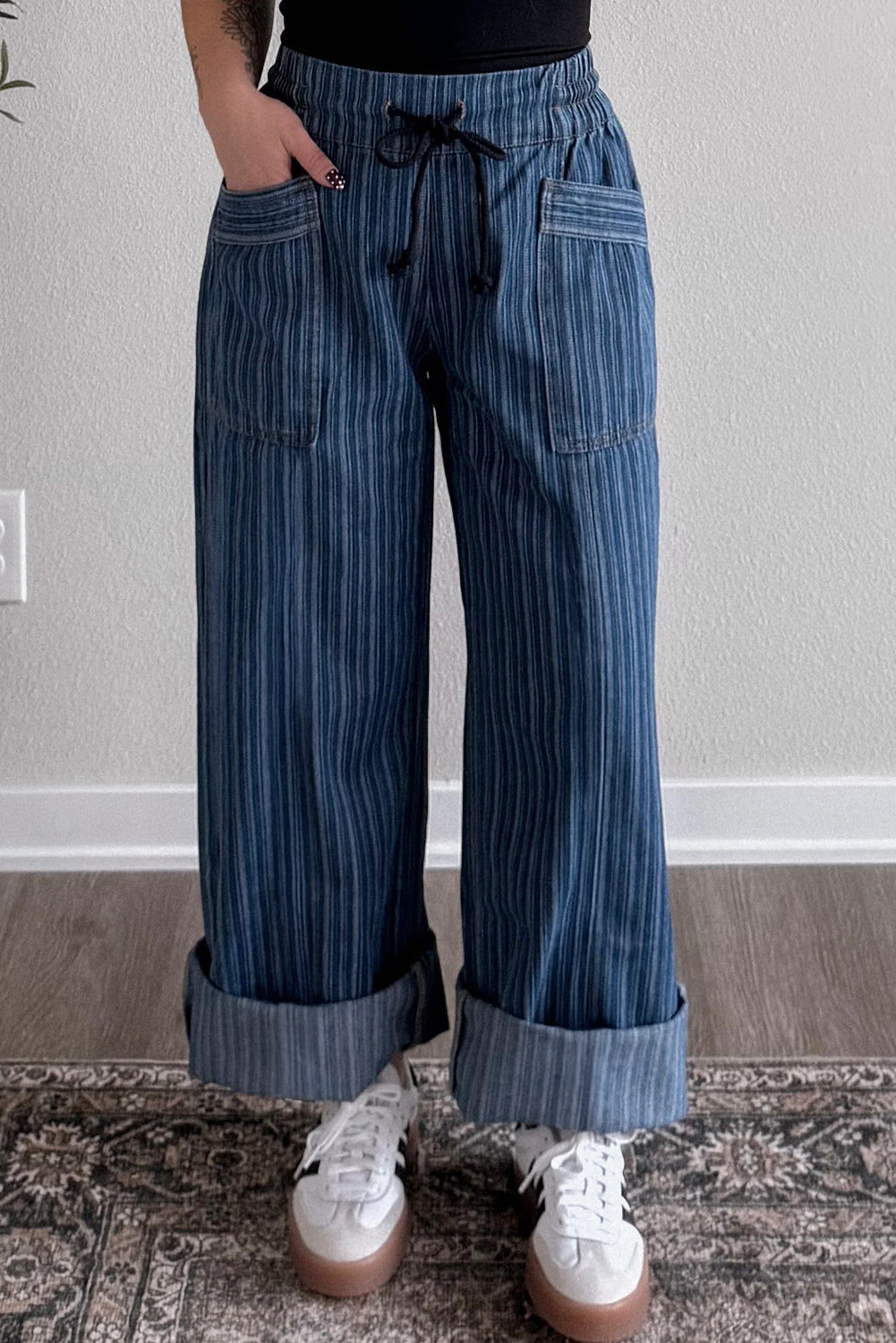 Loose Drawstring Pocketed Stripe Contrasted Jeans