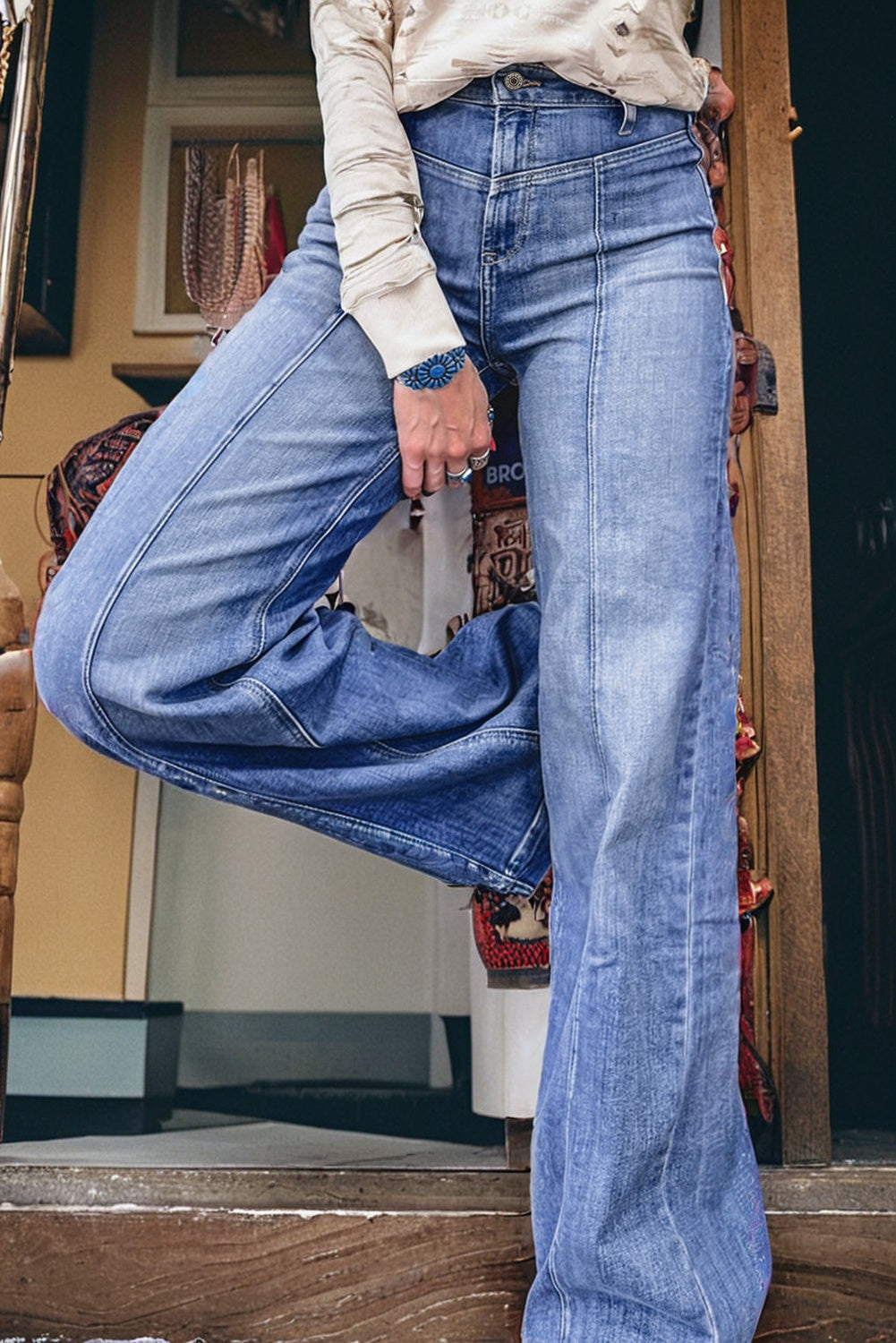 Loose Tailored Center Seam Detail Straight Jeans