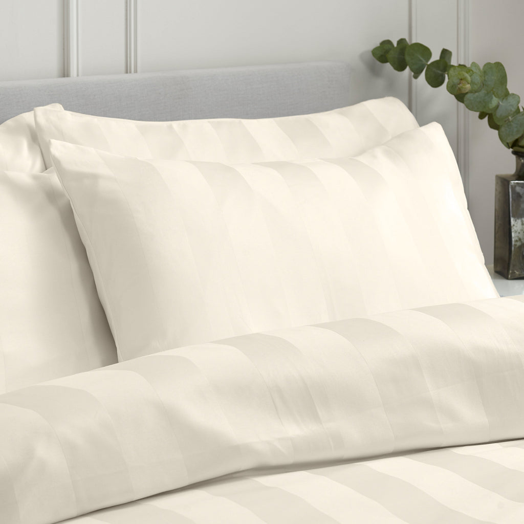 Modern Bedroom Stripe Satin Duvet Cover Set