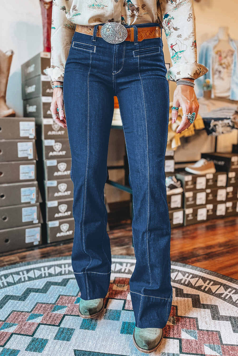 Center Seam Deep Straight Jeans