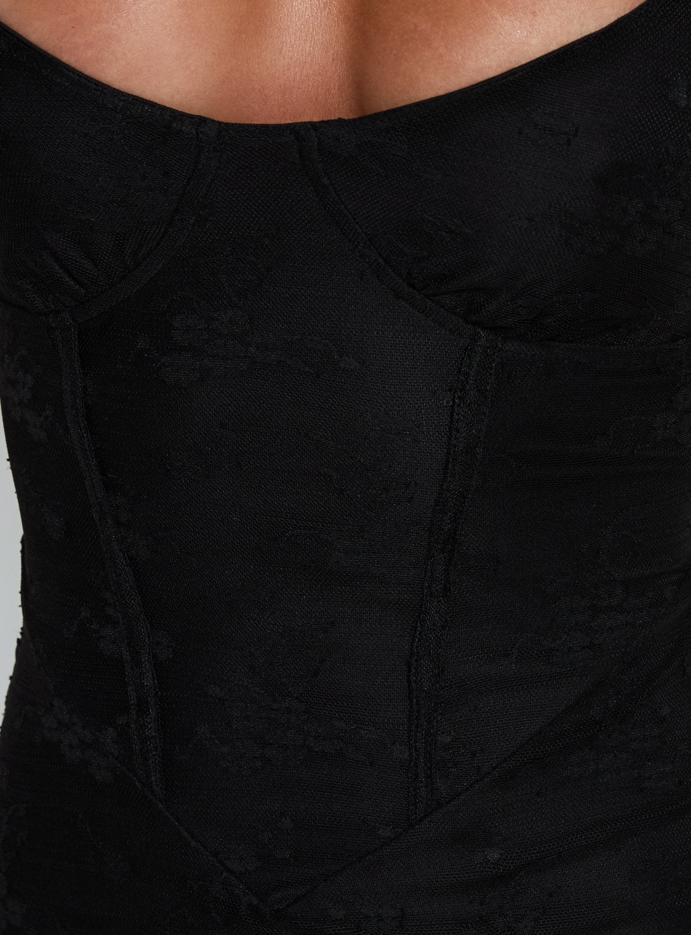 Minimal Detail Lace Detail Maxi Dress