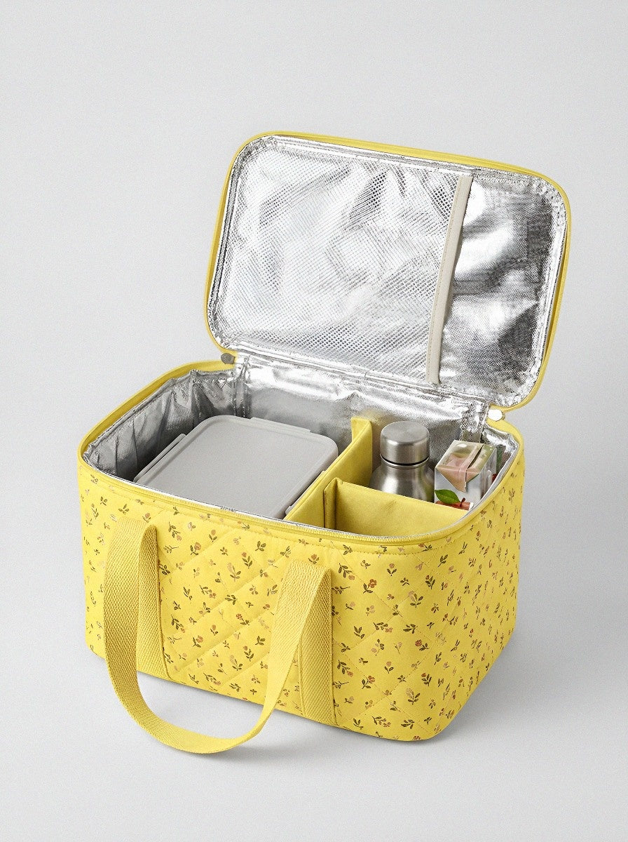 Floral Pattern Insulated Quilted Printed Lunch Bag