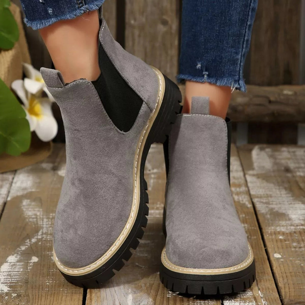 Minimal Casual Riding Boots