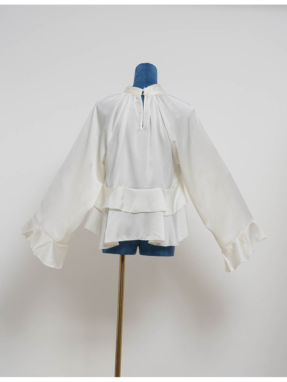 Chic Ruffle Stand Neck Long Sleeves Blouse
